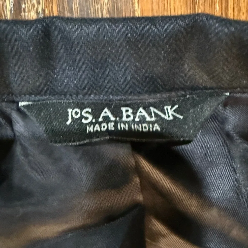 Jos A Bank Signature Collection Navy Blue Silk Camel Hair Herringbone Blazer 41R